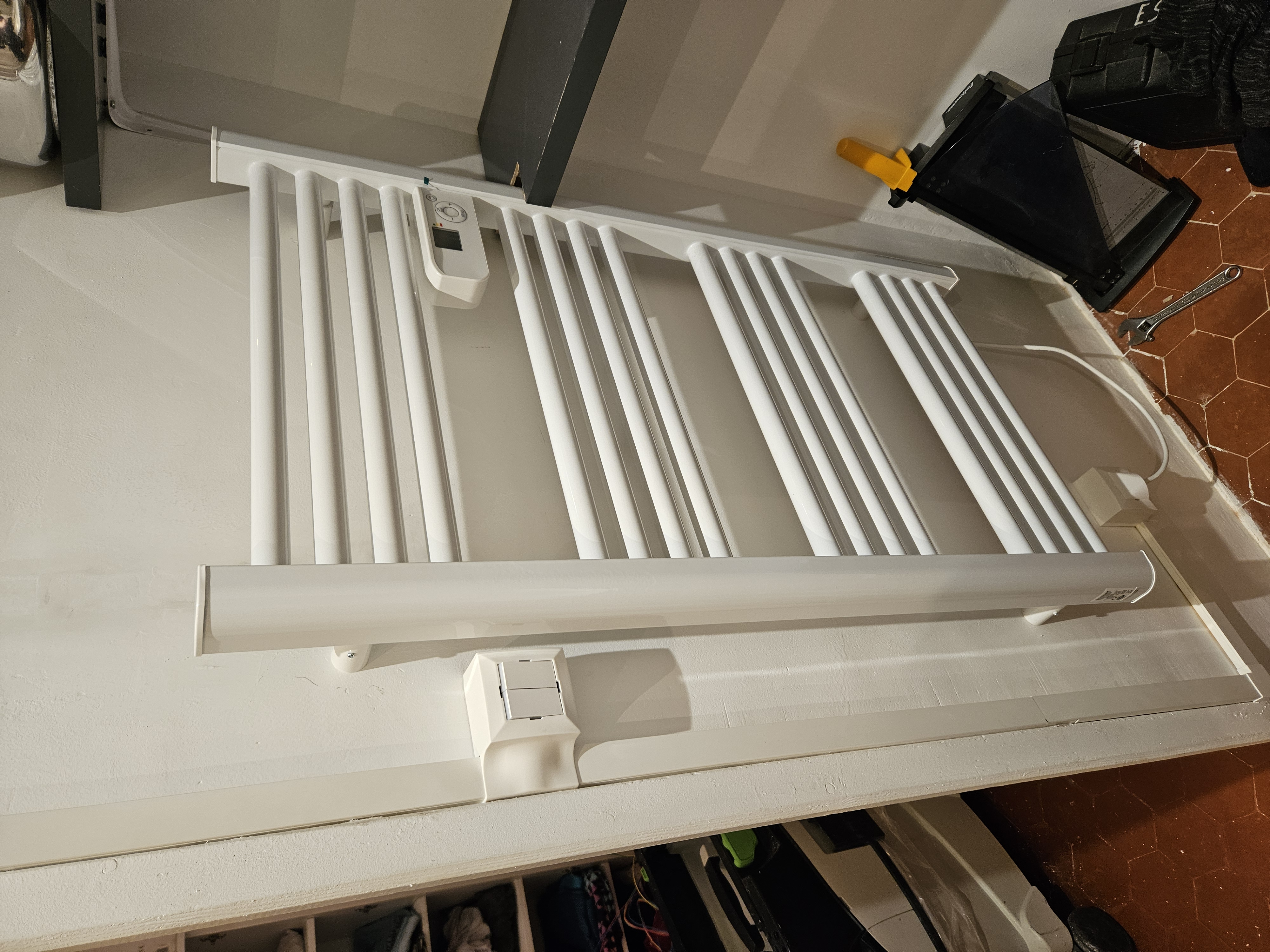 Installation d'un sèche serviette